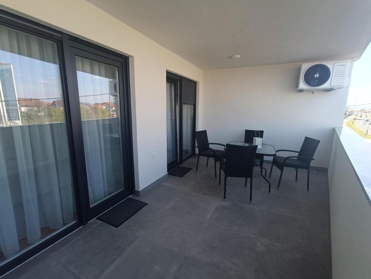 Apartman Leo Velika Gorica Exterior photo
